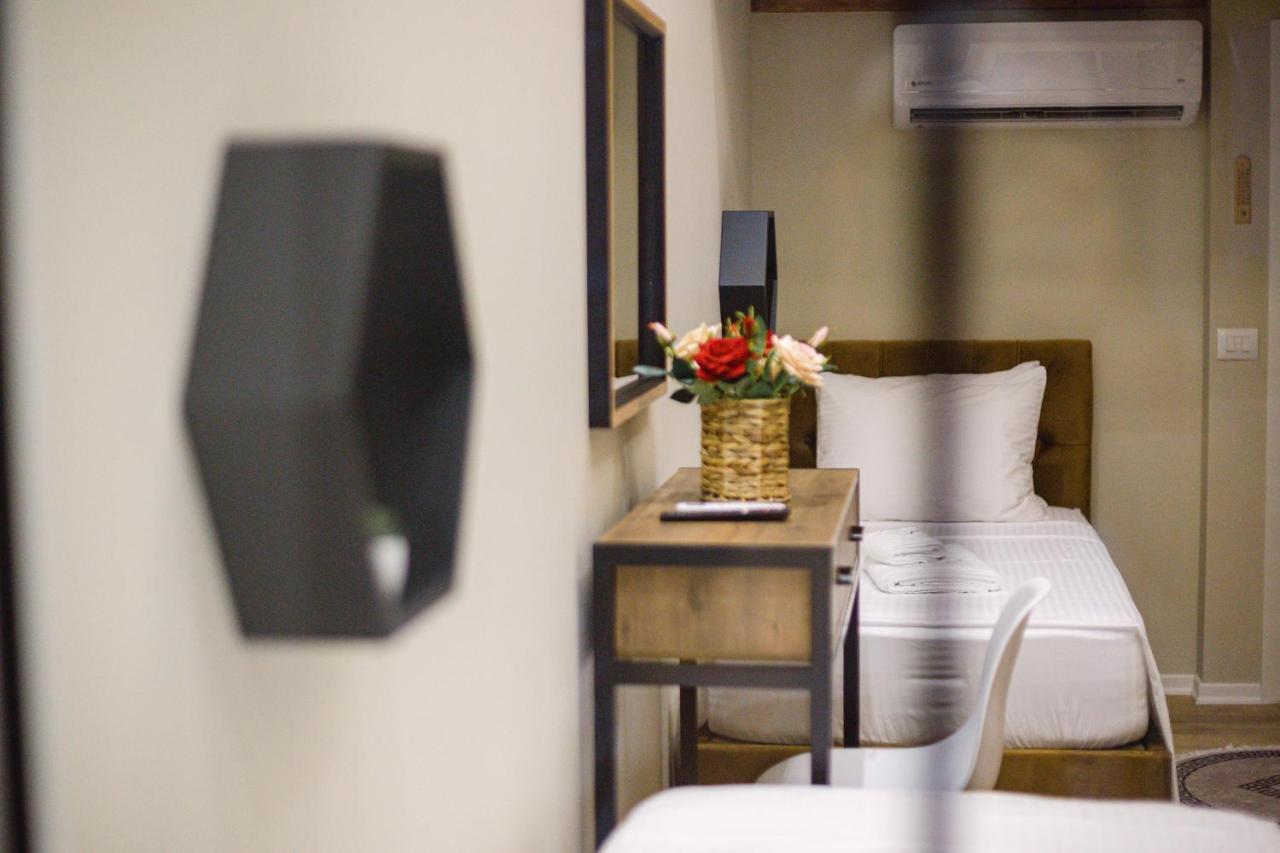 Duplex Rooms Korce Bagian luar foto