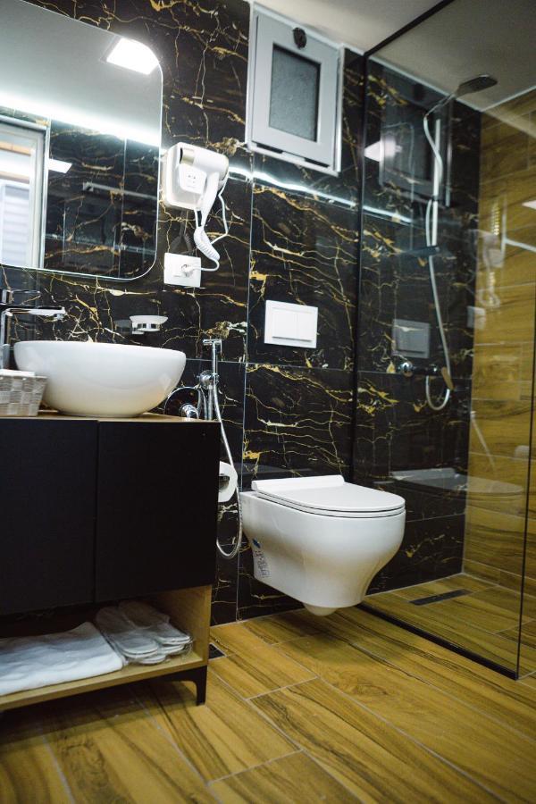 Duplex Rooms Korce Bagian luar foto